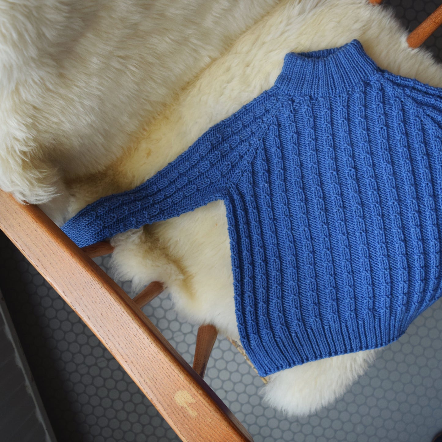 AMATUS mini sweater (EN)