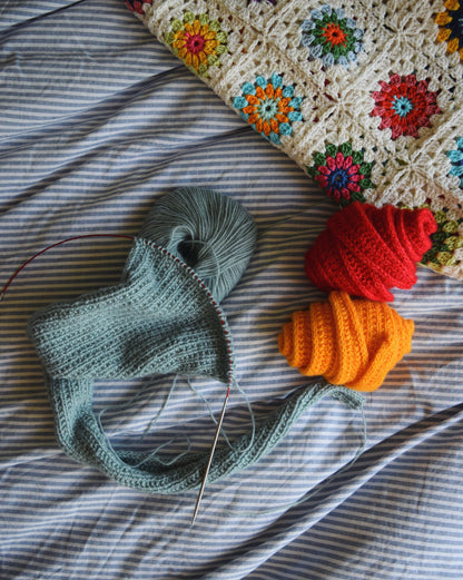 GLORIA scarf (EN)