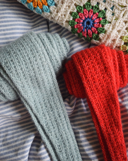 GLORIA scarf (EN)
