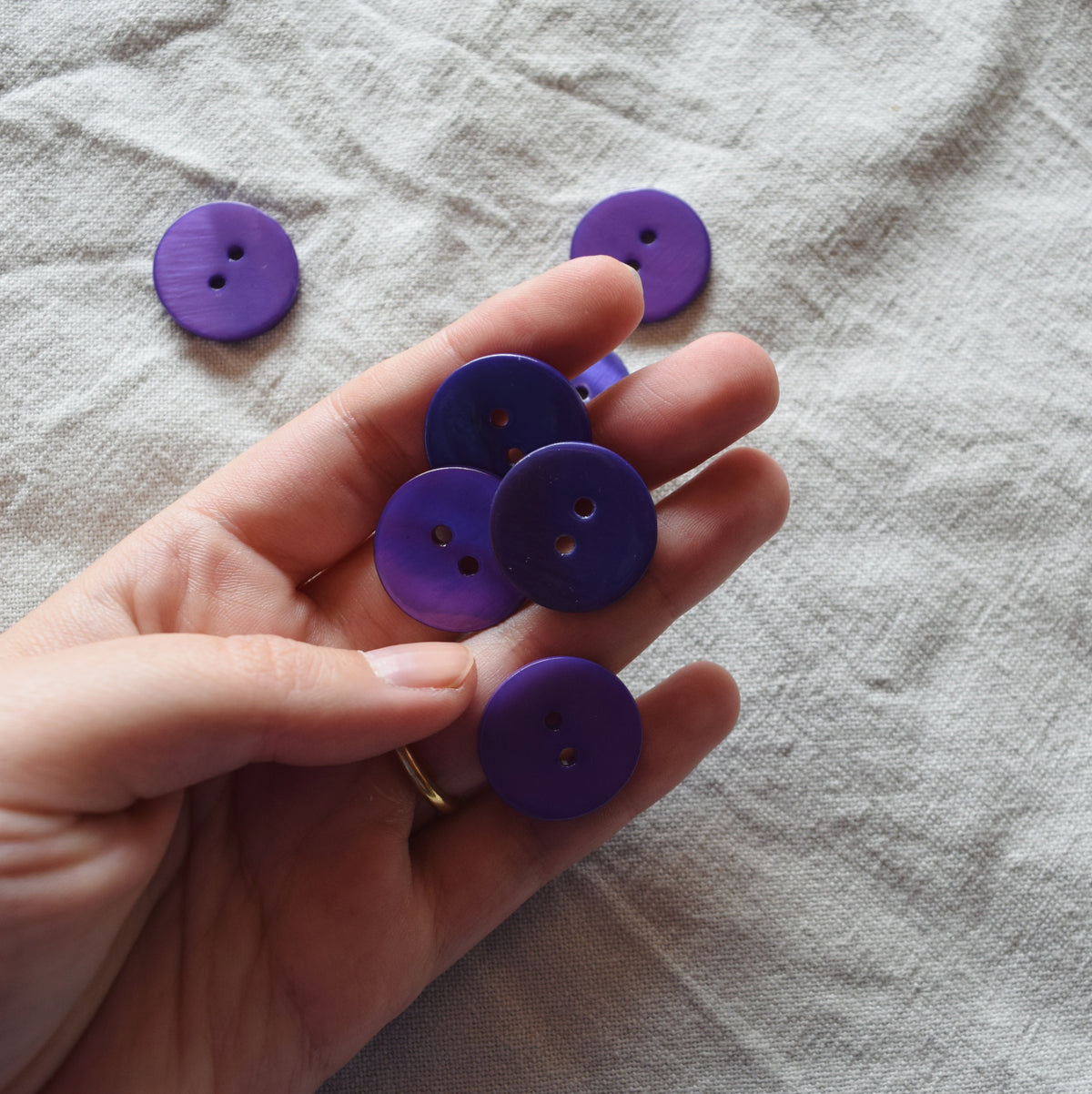 knoop parelmoer 21,25 mm
