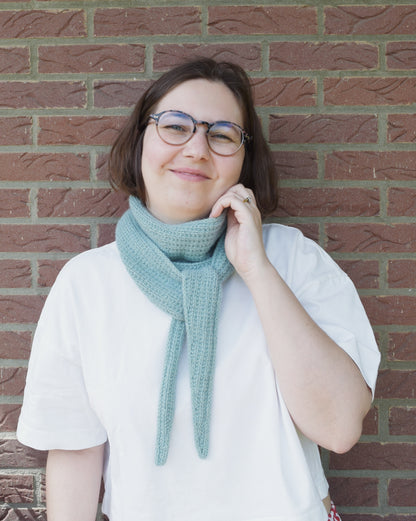 GLORIA scarf (EN)