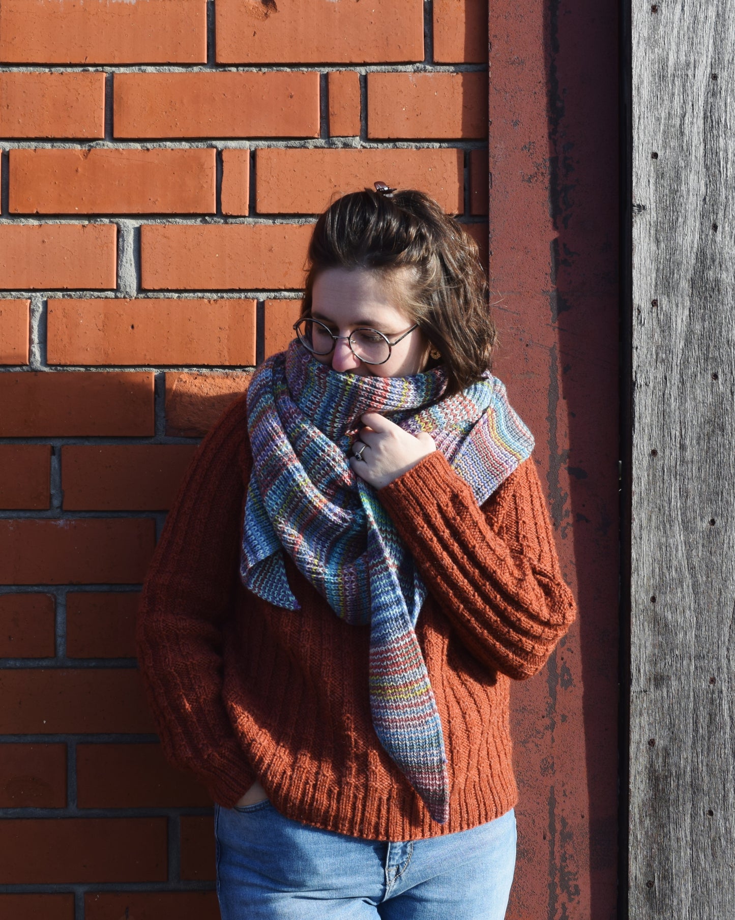 SISU shawl (EN)