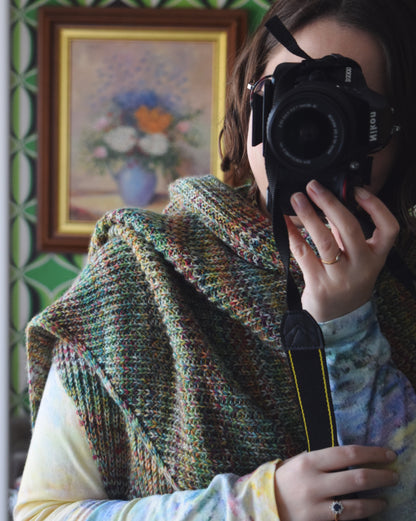 SISU shawl (EN)